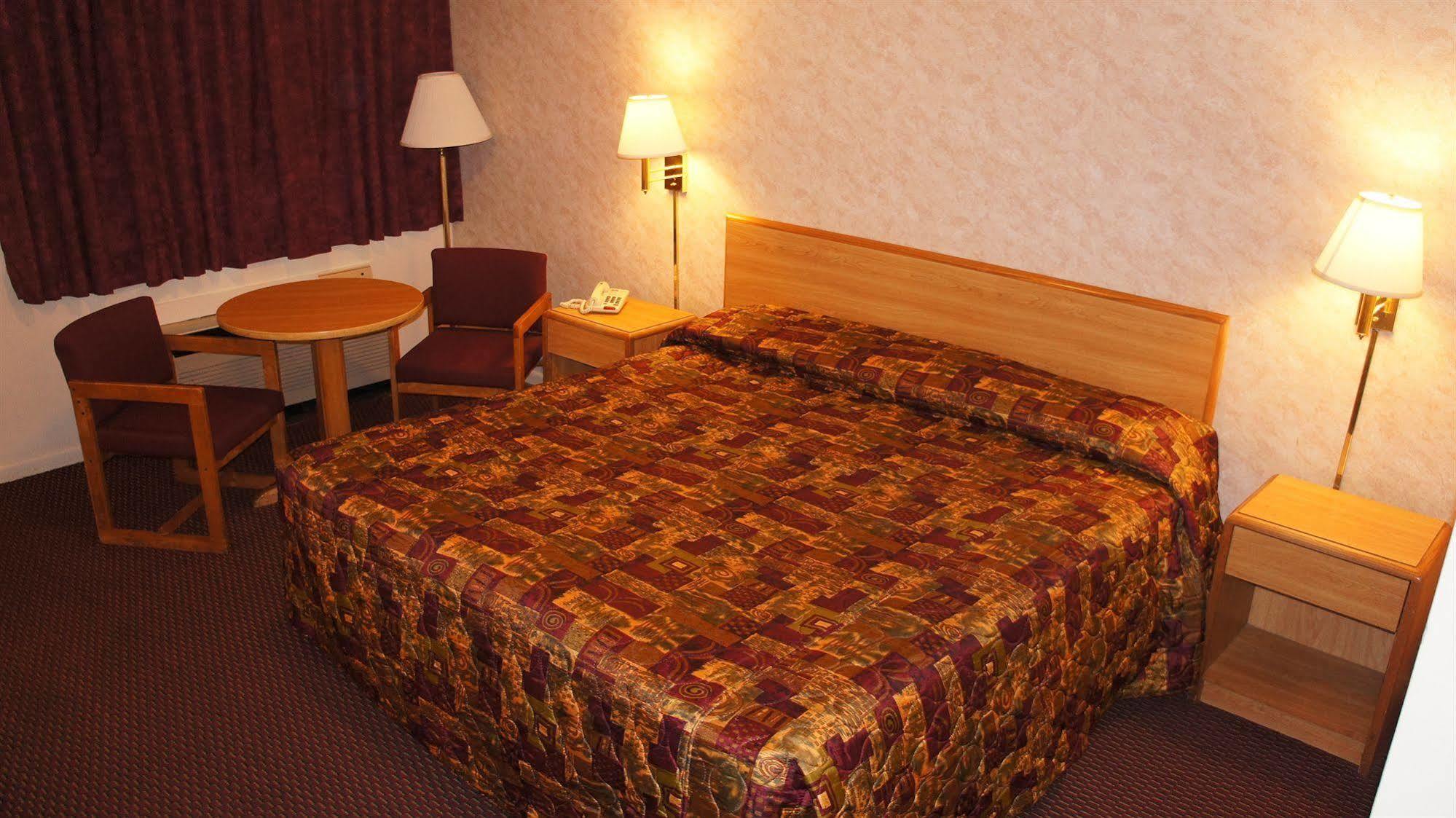奥尔巴尼 阿尔巴尼红地毯旅店汽车旅馆 外观 照片